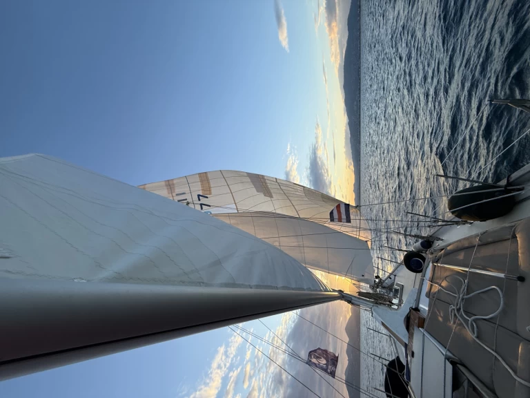 Pronajmout Plachetnice se skipperem či ne Formosa v Cannes