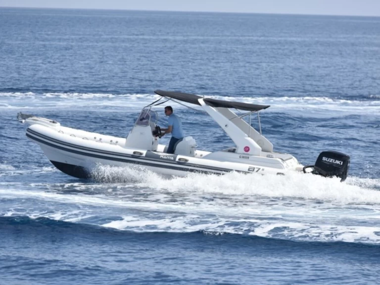 Pronájem lodi Black Manta B7 v Juan-les-Pins na Samboatu