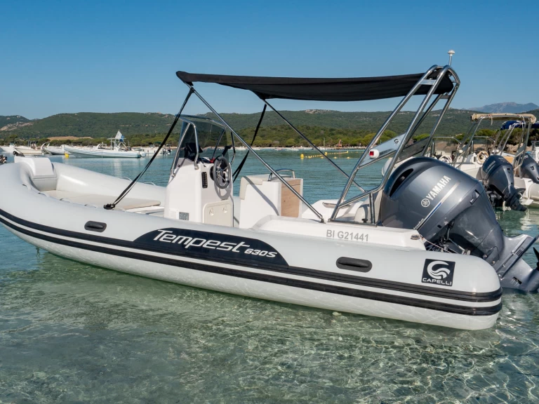 Capelli Tempest 630 jednotlivci a charterové společnosti v Porto-Vecchio