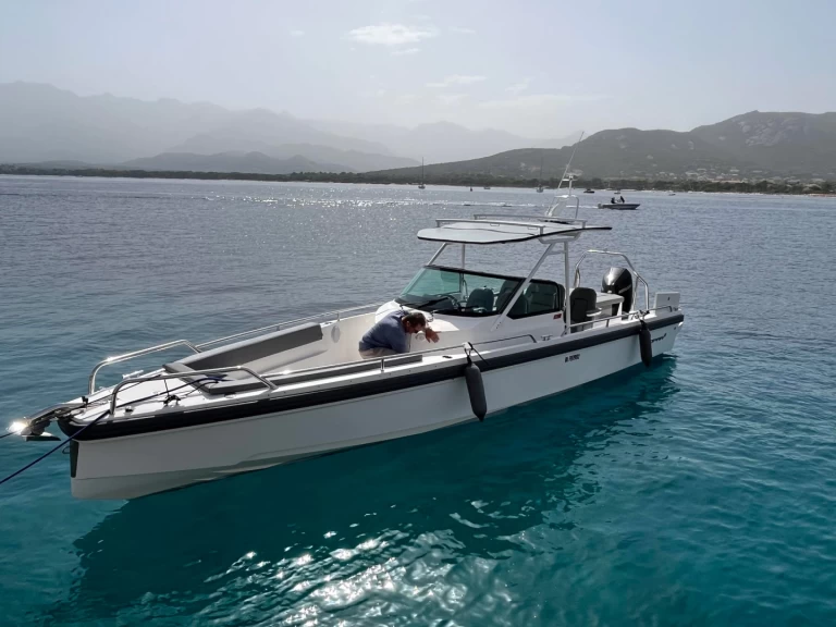 Pronájem Motorová loď v Galéria -Axopar 28 T-Top