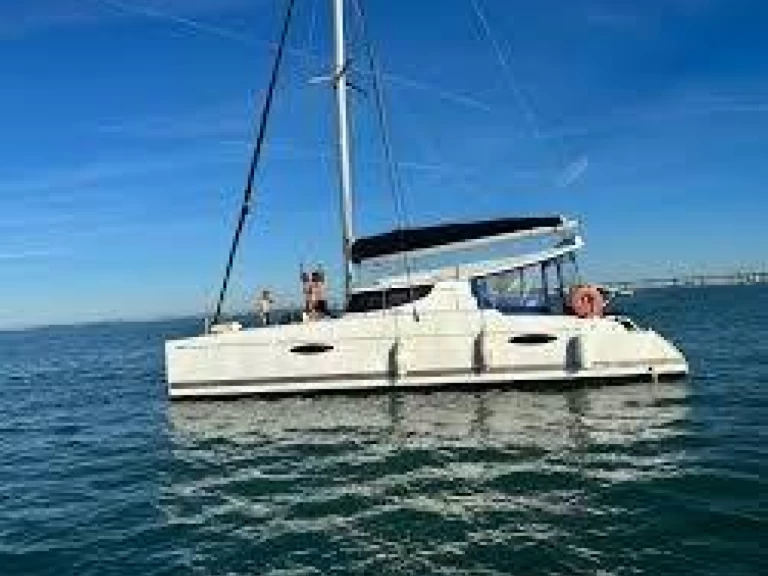 Fountaine Pajot Mahe 36 jednotlivci a charterové společnosti v Propriano