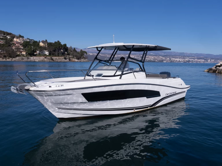 Jeanneau Cap Camarat 7.5 WA jednotlivci a charterové společnosti v Ičići