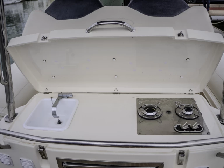 Pronájem Polotuhá loď v Alcocéber -Nuova Jolly Prince 35