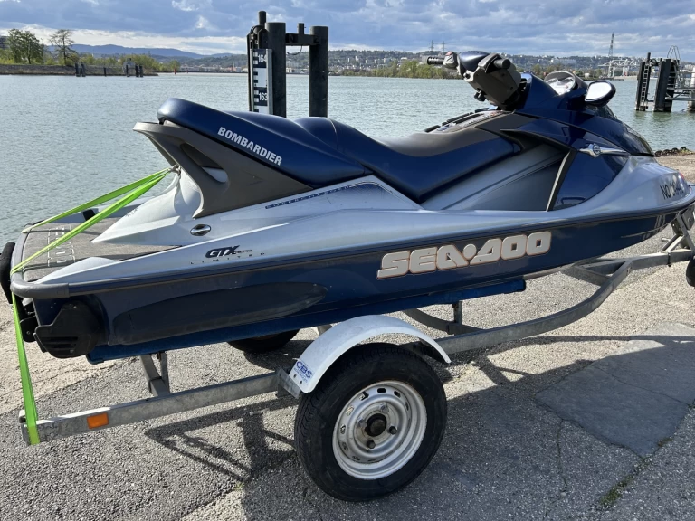 Pronájem lodi Belleville-en-Beaujolais lákavé ceny Gtx 4 tec limited