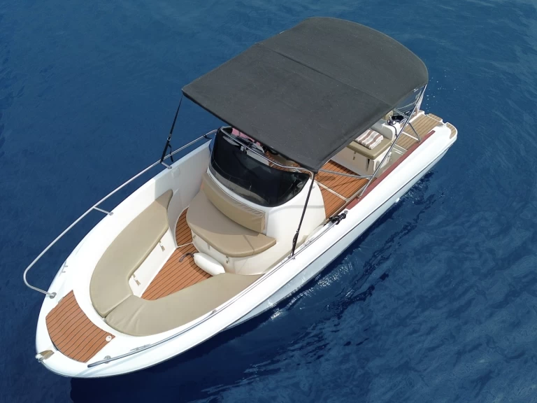 Pronajmout Motorová loď se skipperem či ne Jeanneau v Dubrovník