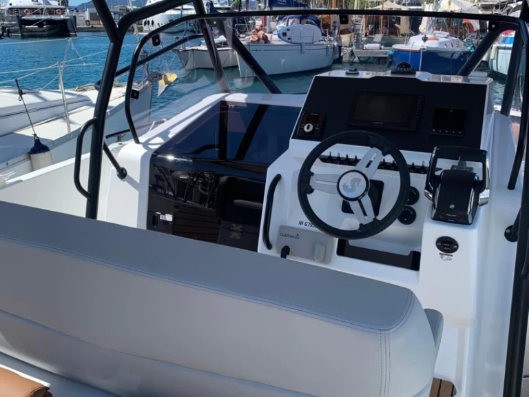 Pronájem lodi Bénéteau Flyer 9 v Cannes na Samboatu