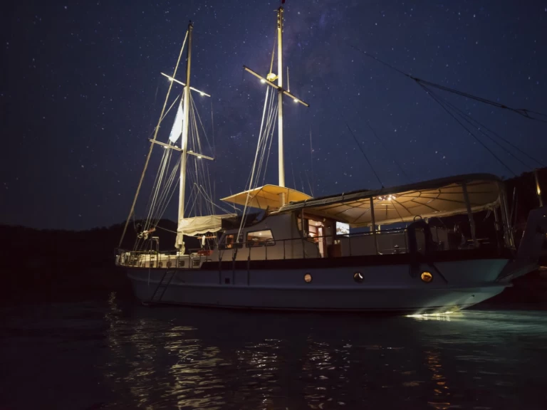 Pronájem jachty v Fethiye -Custom Made Gulet na Samboatu