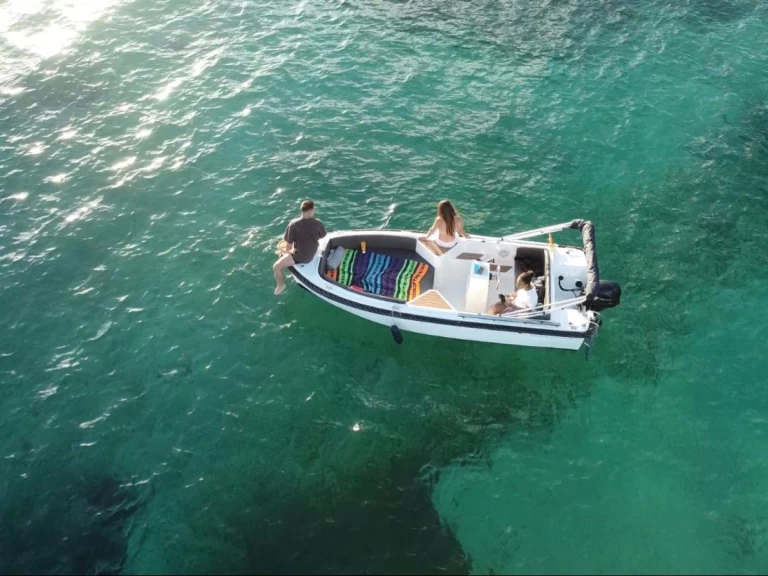 Pronájem lodi Sant Antoni de Portmany lákavé ceny Silver yacht