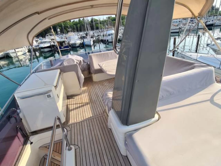Pronájem lodi Greenline Yachts Greenline 48 Fly v Portorož na Samboatu