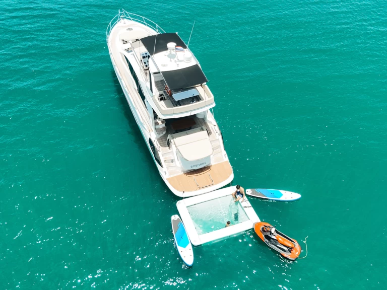 Pronájem lodi Ao Po lákavé ceny Cranchi 58 Fly