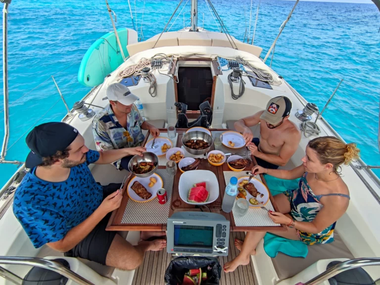 Pronájem Plachetnice Bavaria s licencí