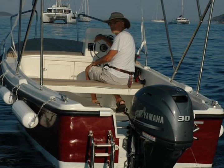 Pronájem Motorová loď v Hvar  -Nautica 500