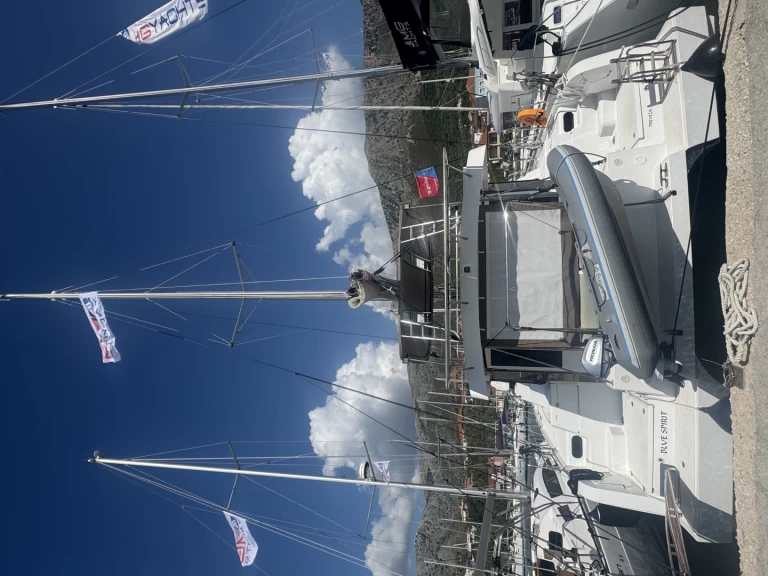 Pronájem jachty v Lefkáda -Bali Bali Catspace Voile na Samboatu