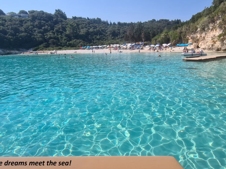 Pronajmout Polotuhá loď se skipperem či ne Solemar v Elliniko 