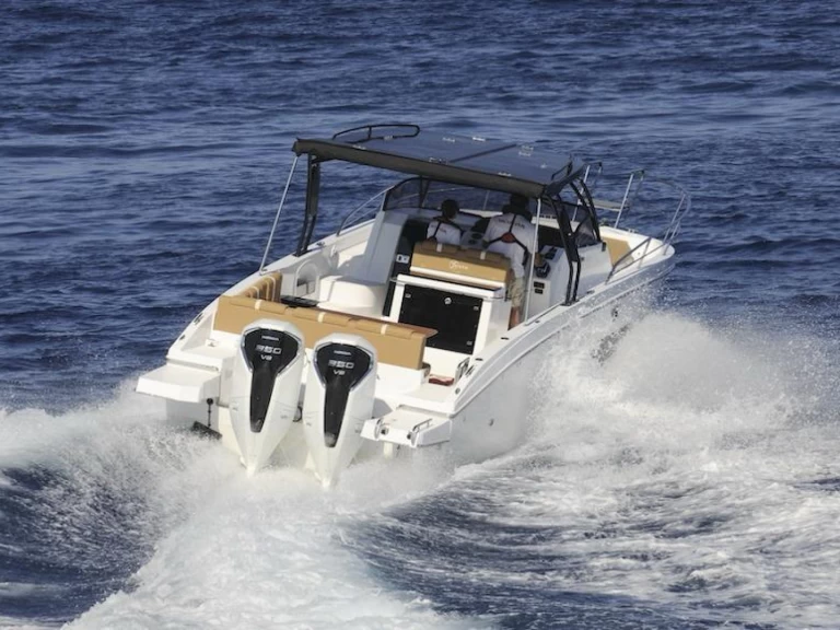 Pronajmout si Saver Saver 330 WA v Patti