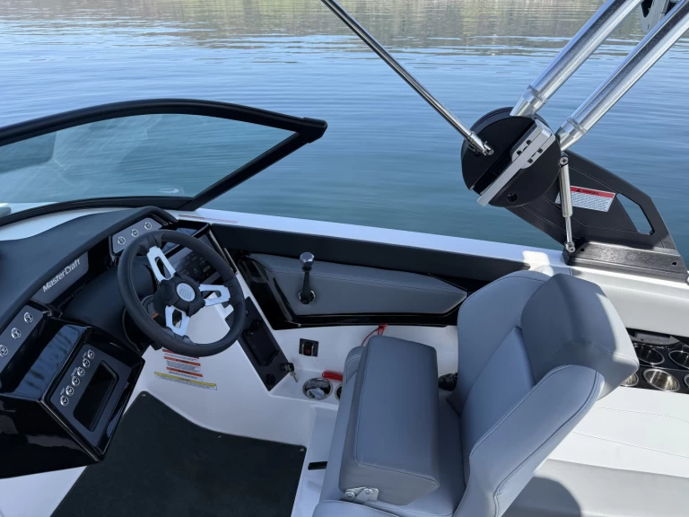 Pronájem lodi Mastercraft NXT 20 v Bodman-Ludwigshafen na Samboatu