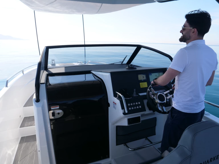 Pronájem lodi Roses lákavé ceny Quarken 27 T-TOP