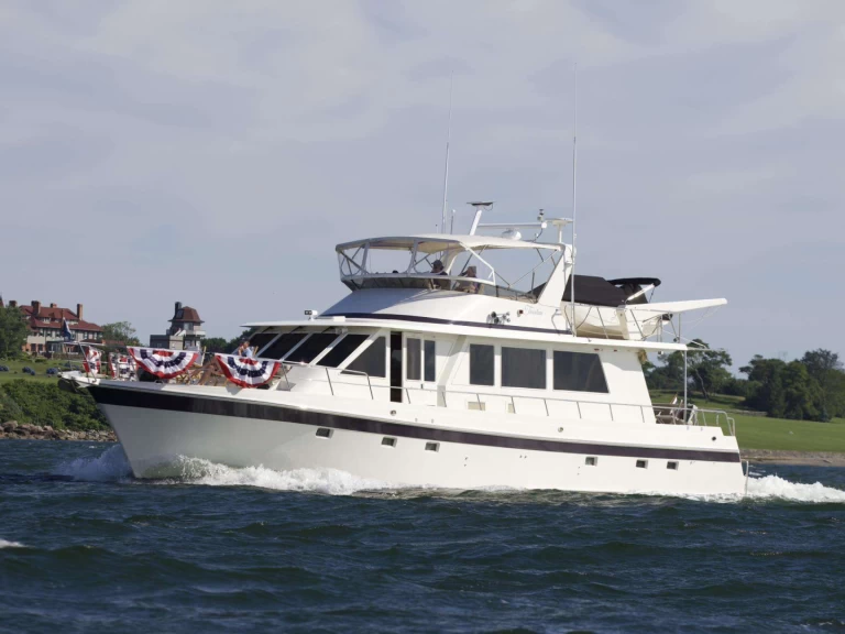 Pronájem lodi Bahamy lákavé ceny Timeless 62