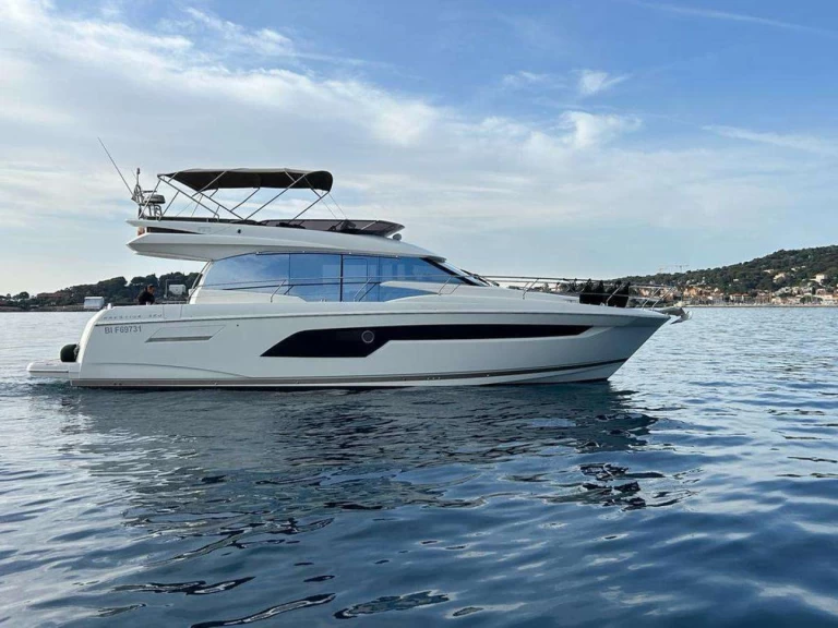 Pronajmout si Jeanneau L'Odyssee v Saint-Laurent-du-Var