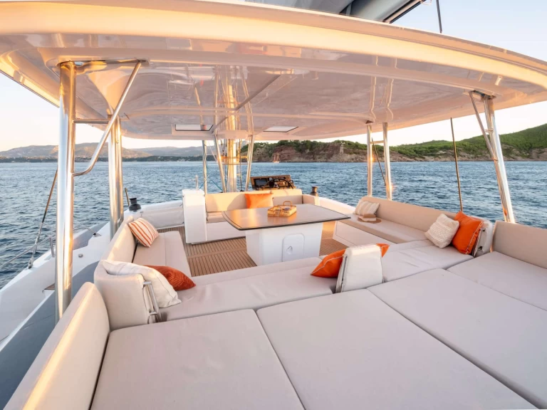 Pronájem lodi Bali LOCATION 5.8 v Nassau na Samboatu