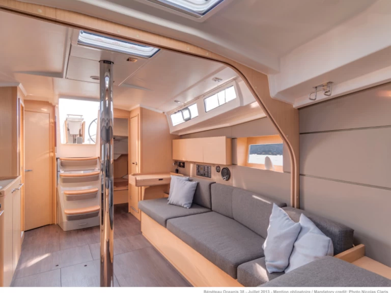 Plachetnice k pronájmu v Lefkáda za nejlepší cenu