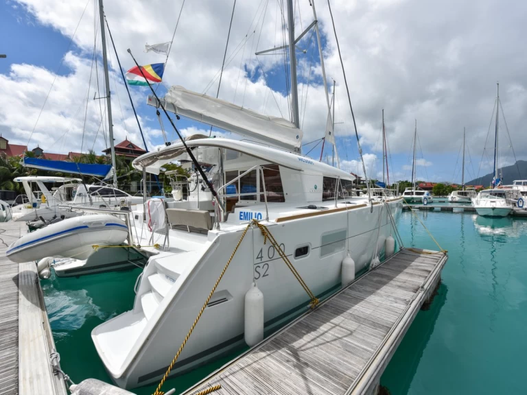 Lagoon Lagoon 400 S2 jednotlivci a charterové společnosti v Ko Samui (Koh Samui)