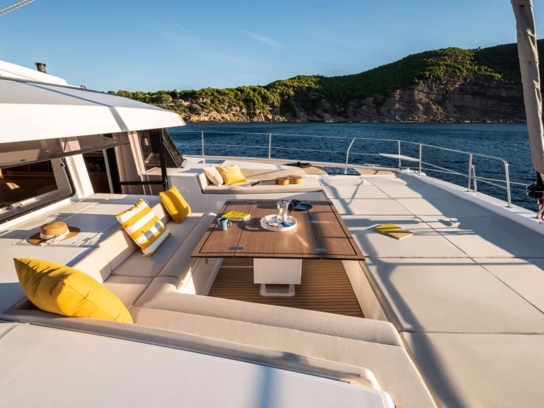 Jachta k pronájmu v Nassau za nejlepší cenu