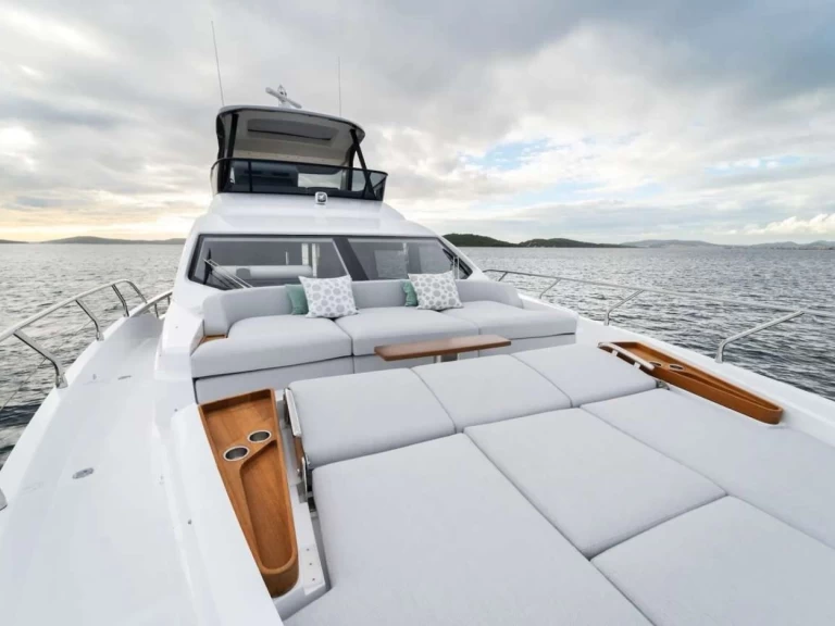 Pronájem lodi Azimut DONNA v Chorvatsko na Samboatu