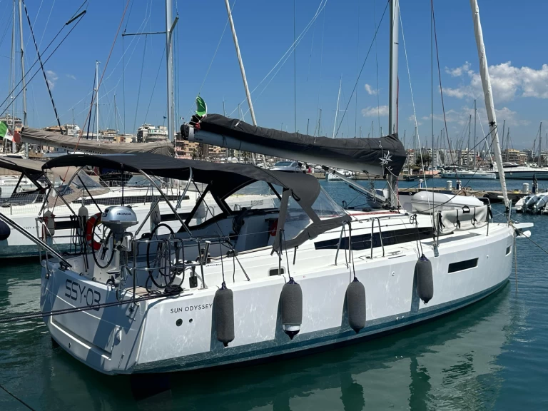 Pronájem jachty v Nettuno -Jeanneau Sun Odyssey 380 na Samboatu