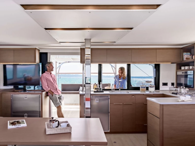 Pronájem jachty v Fa'anui -Lagoon Lagoon 46 na Samboatu