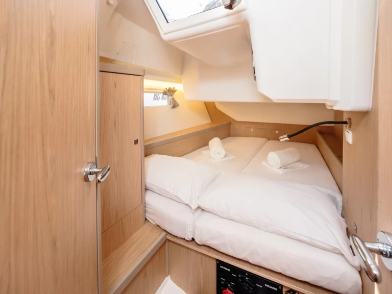 Plachetnice k pronájmu v Capo d'Orlando za nejlepší cenu