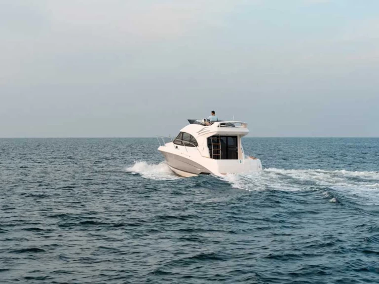 Motorová loď k pronájmu v Trogir za nejlepší cenu