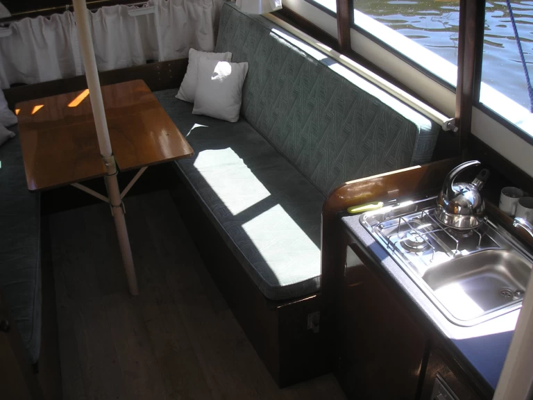 Pronajmout si Eistawerf Doerak 780 OK v Woudsend