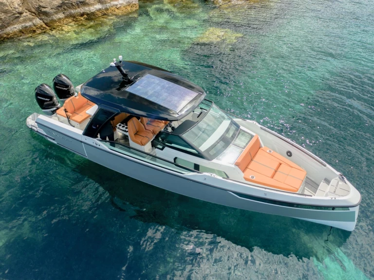 Pronájem Motorová loď Italboats s licencí