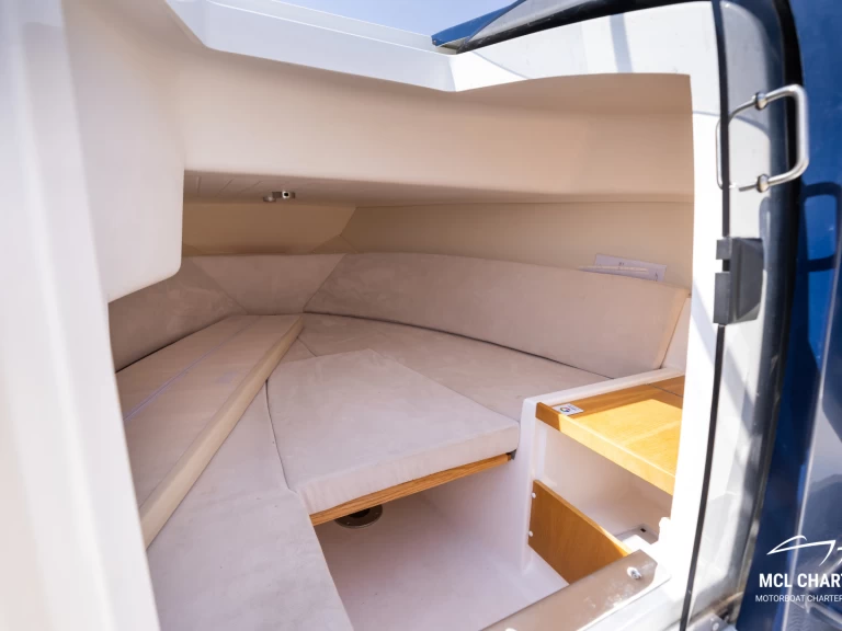 Pronajmout Motorová loď se skipperem či ne Galeon v Šimuni