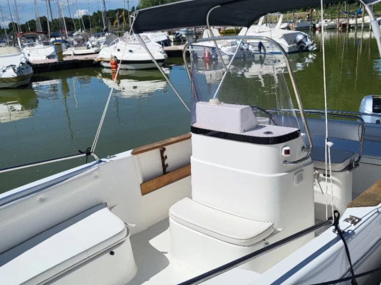 Pronájem Motorová loď v Tuoro sul Trasimeno -Conero sea star