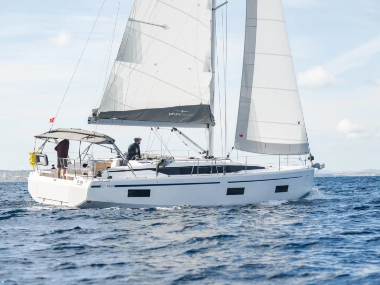 Pronájem jachty v San Ġiljan -Bavaria Bavaria C42 na Samboatu