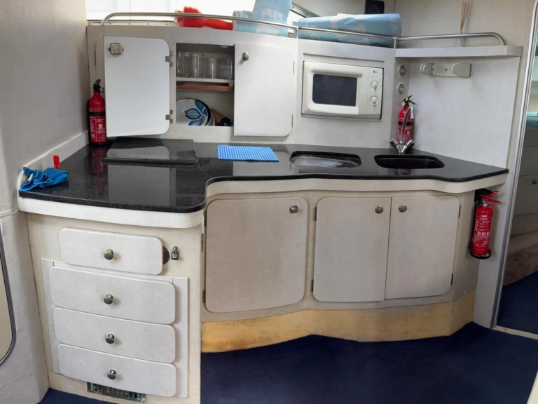 Pronájem jachty v Marina de Portimão -Birchwood SD34 Turbo na Samboatu