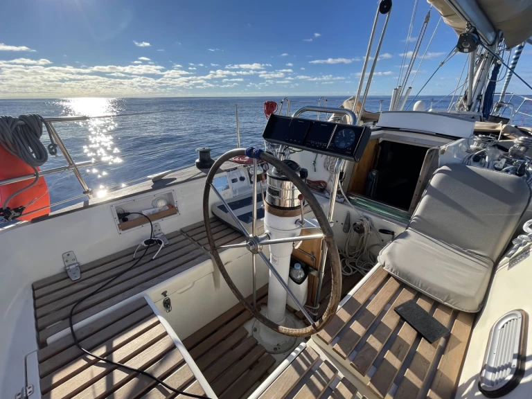 Pronájem Plachetnice Wauquiez s licencí