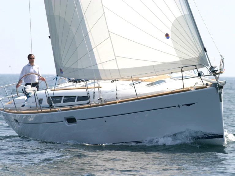 Pronájem Plachetnice v Toulon -Jeanneau Sun Odyssey 45