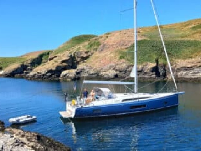 Pronájem Plachetnice Bénéteau s licencí