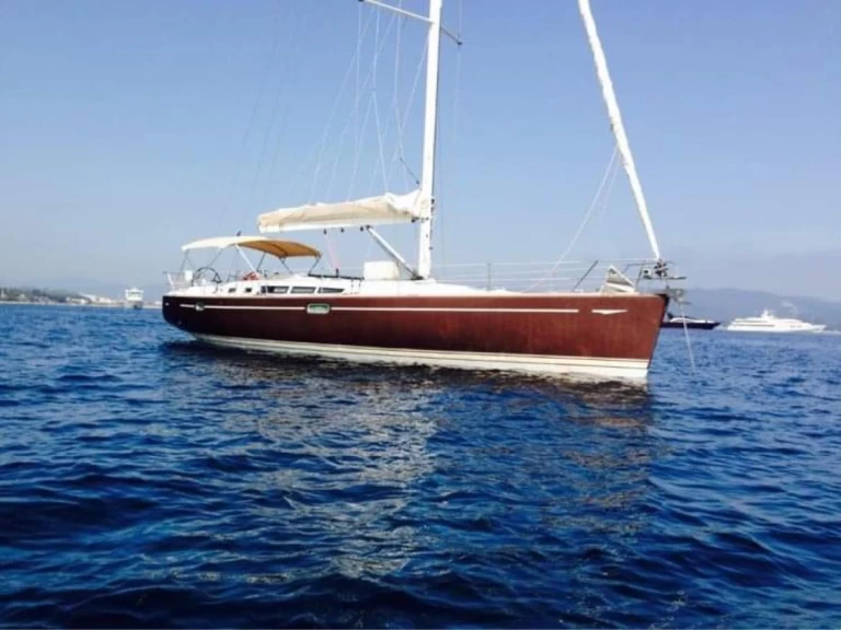 Pronajmout si Jeanneau Sun Odyssey 49 v Toulon
