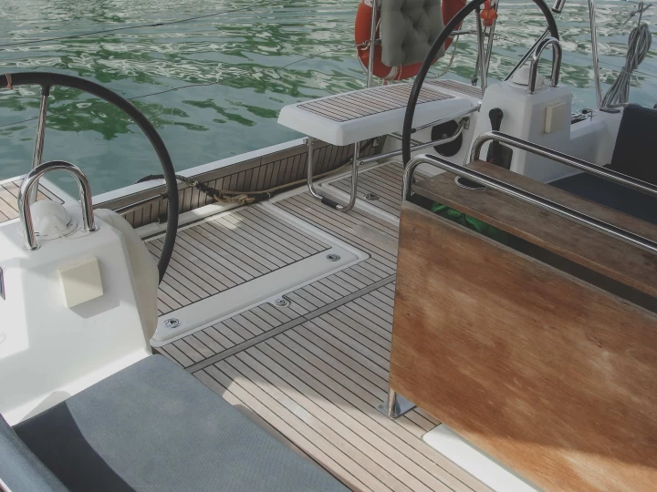 Pronajmout Plachetnice se skipperem či ne Bénéteau v Castell-Platja d'Aro