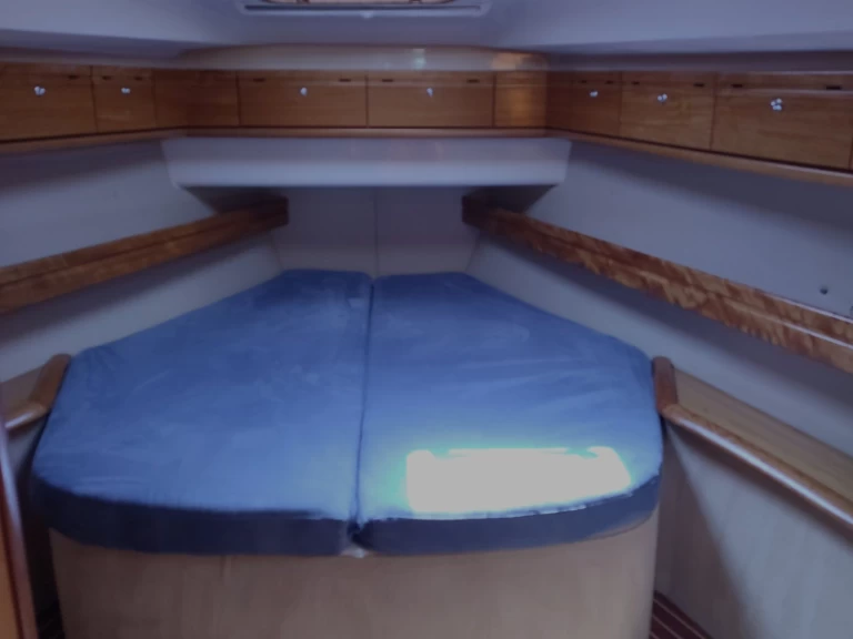 Plachetnice k pronájmu v Le Grau-du-Roi za nejlepší cenu