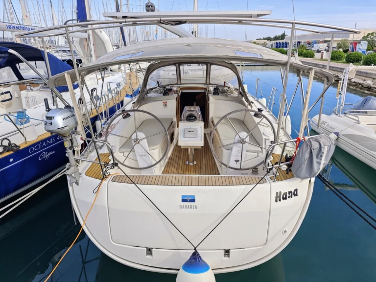 Pronájem lodi Sukošan lákavé ceny Cruiser 37