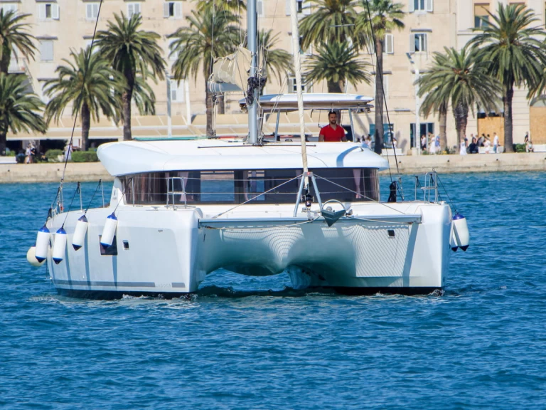 Pronájem lodi Lagoon Lagoon 42 v Split na Samboatu