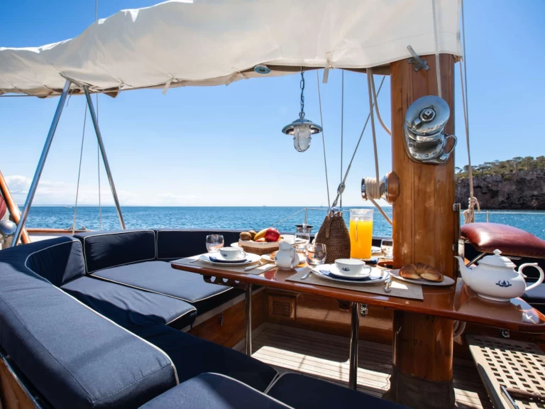 Pronájem Jachta v Francouzská riviéra -Abeking & Rasmussen GAEL I