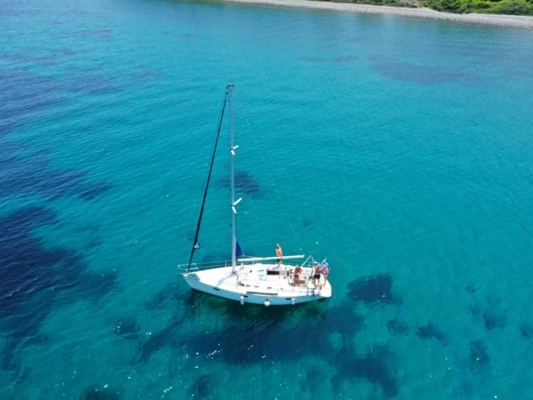 Pronájem Plachetnice v Sámi -Bénéteau Oceanis 37