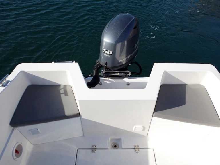 Pronájem lodi Pacific Craft 500 Open v Mandelieu-la-Napoule na Samboatu