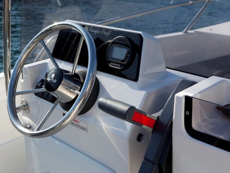 Jachta k pronájmu v Mandelieu-la-Napoule za nejlepší cenu